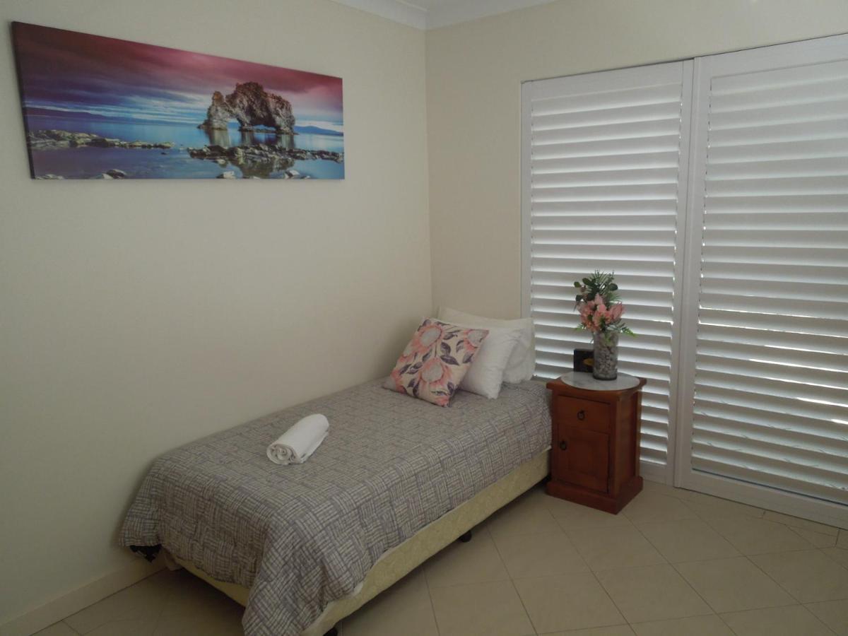 Hotel Oceanside Hawks Nest Extérieur photo